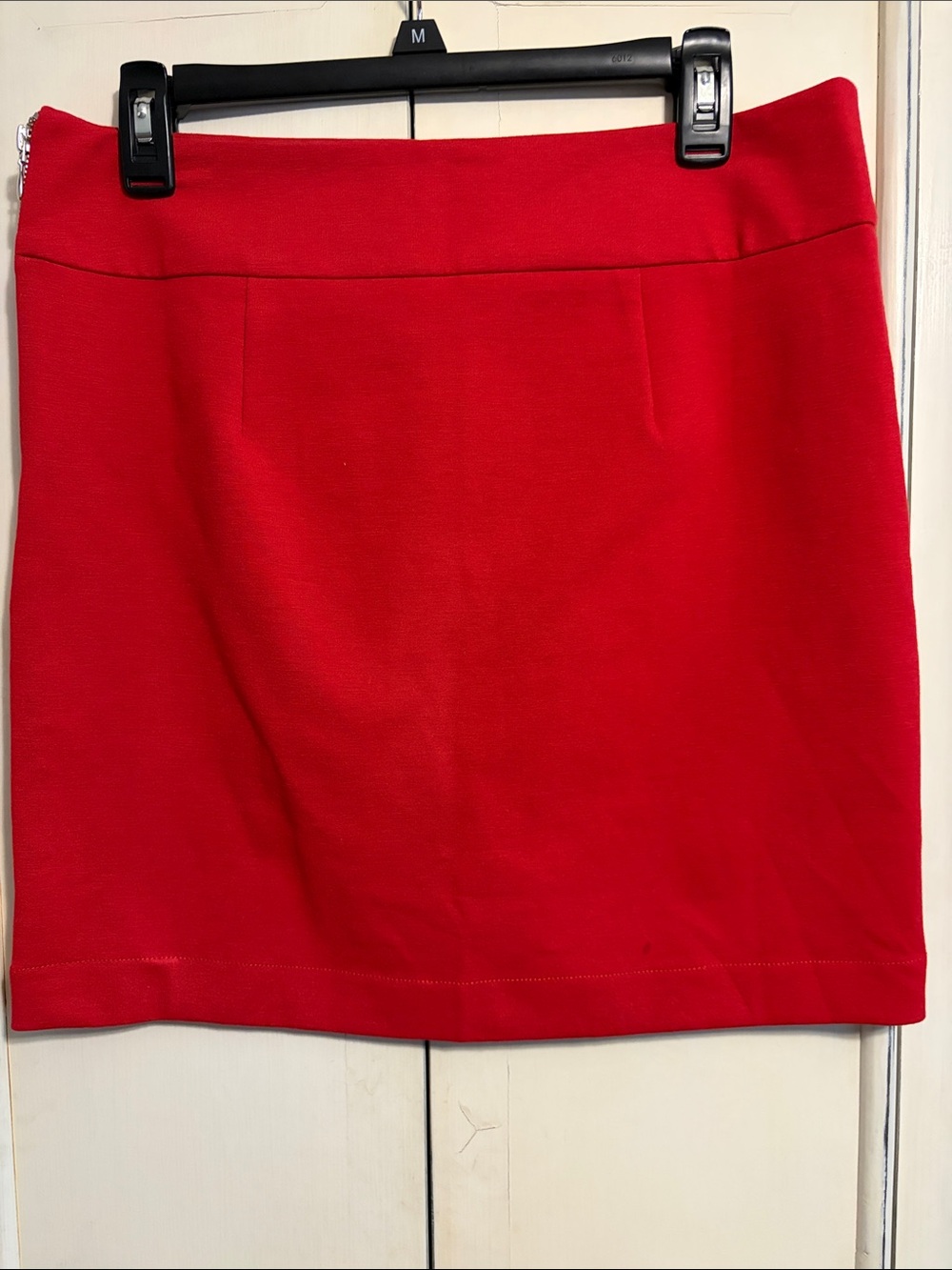 Banana Republic Red Ponte Women's Mini Skirt, size 8